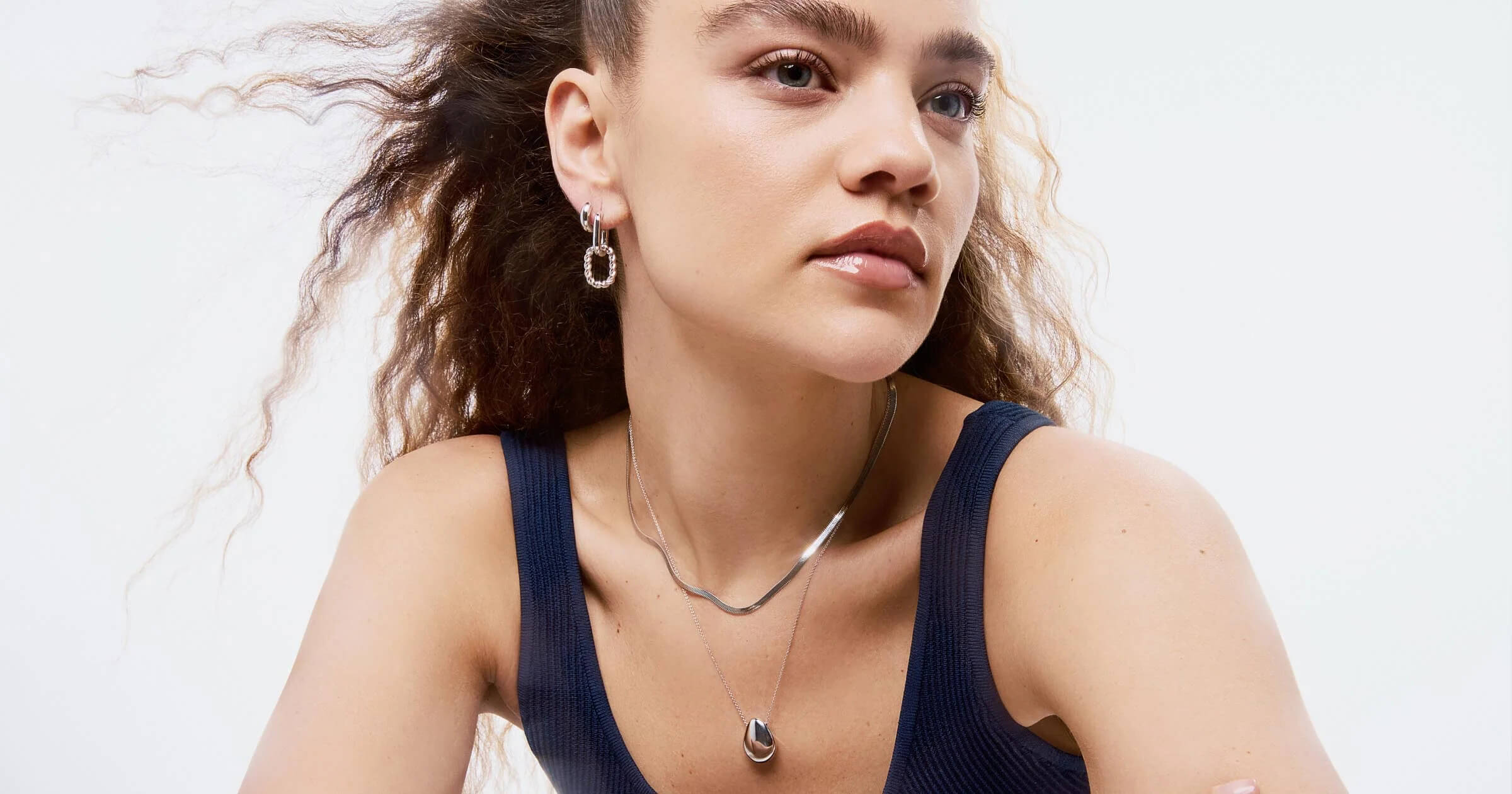 Ana Luisa logosu